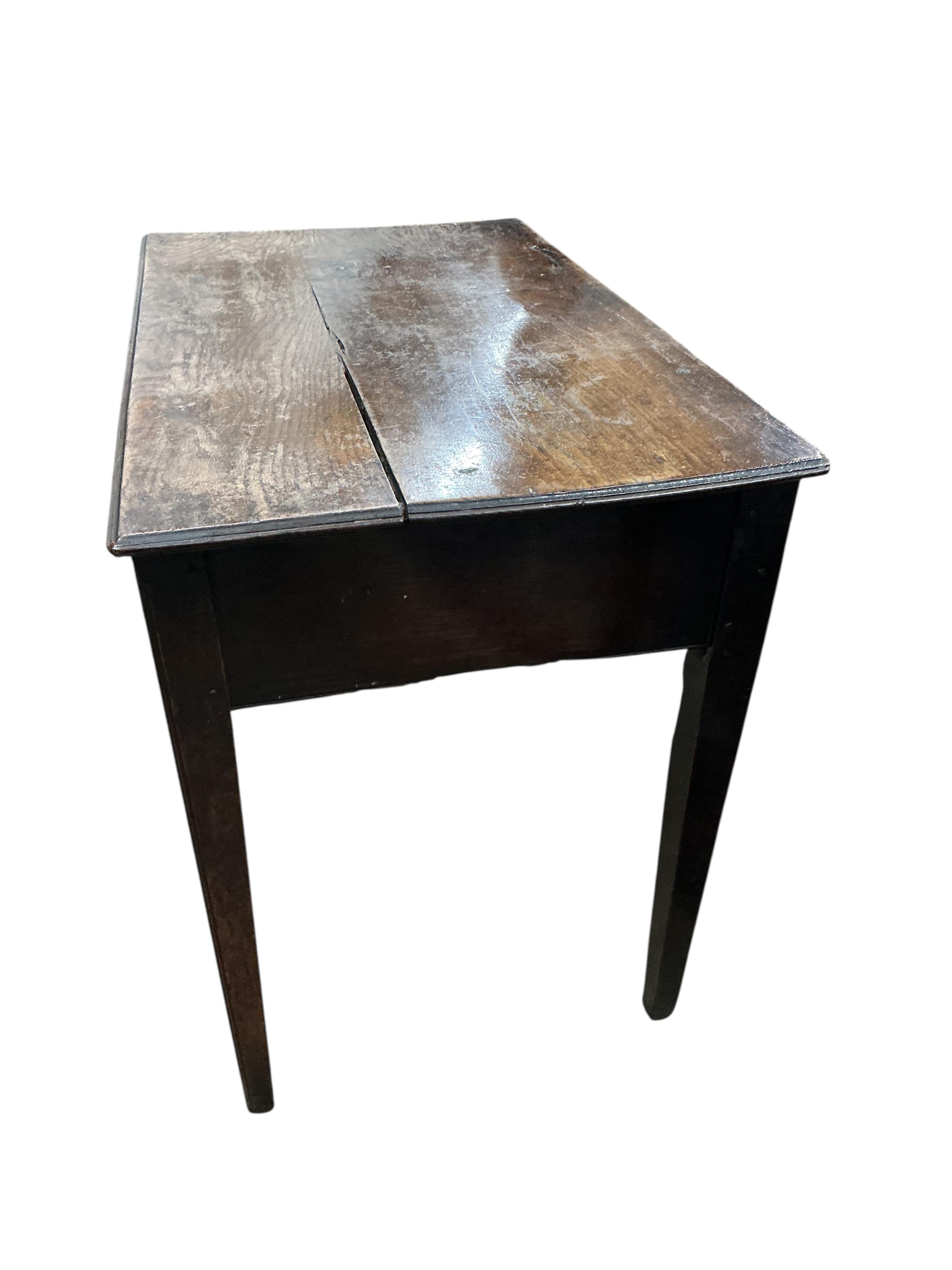 A George III oak side table, width 88cm, depth 51cm, height 69cm